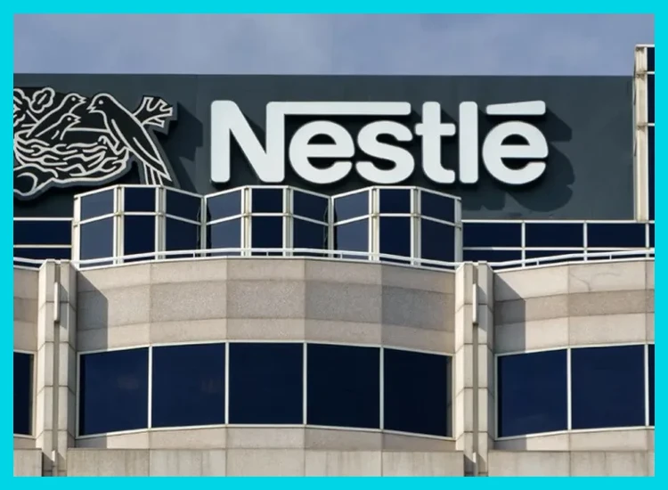 ¿Cuál es la situación actual y la postura de Nestlé respecto a sus operaciones en el país?